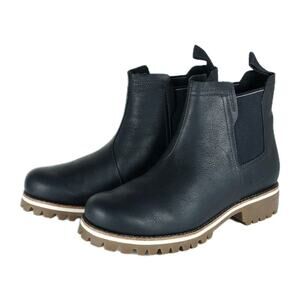 Chaco Women's Fields US7 Black Leather Waterproof Pull On Chelsea Boots Booties